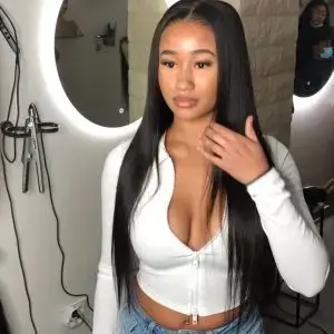 Perruque - "Closure Large 7Cm" (Pour celles qui aiment closures.) 