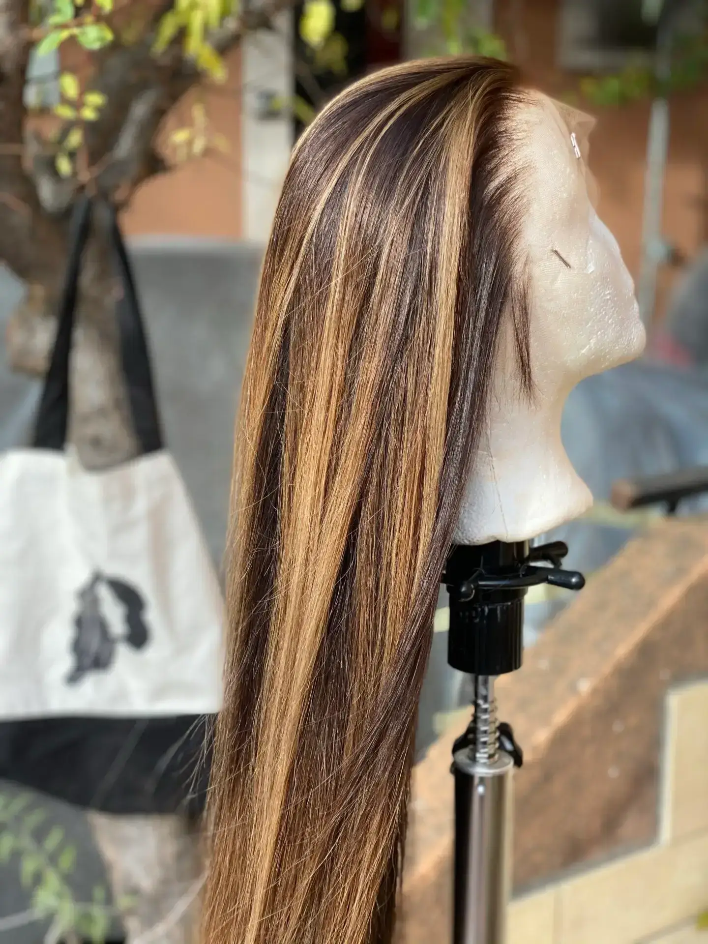 Belle de Jour" Perruque Longue Lisse Avec Lace Frontale – Image 3