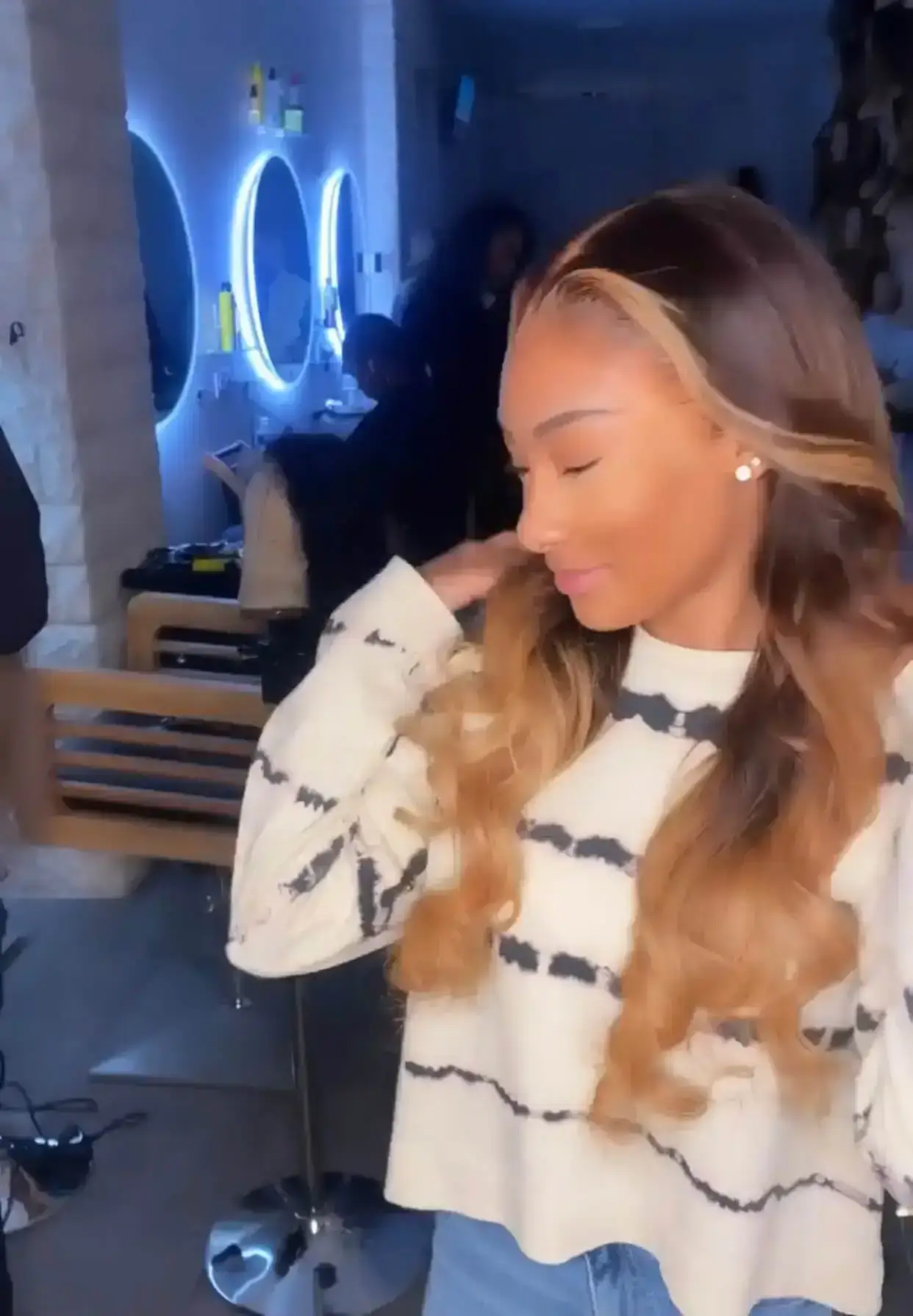 Dimentional – Image 2