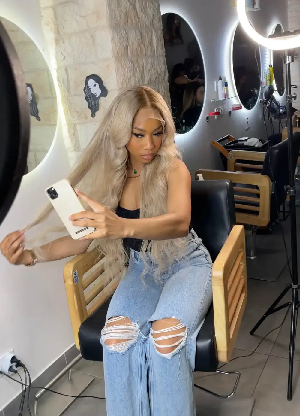 Premium Blonde – Image 2