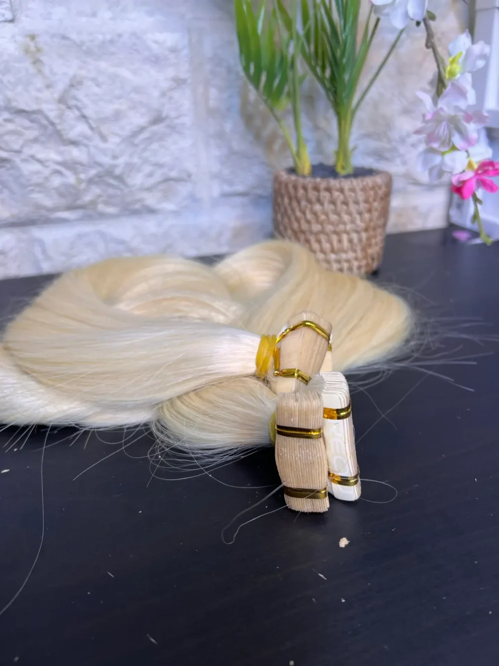 Tape-in extentions / Extensions Adhésives – Image 4